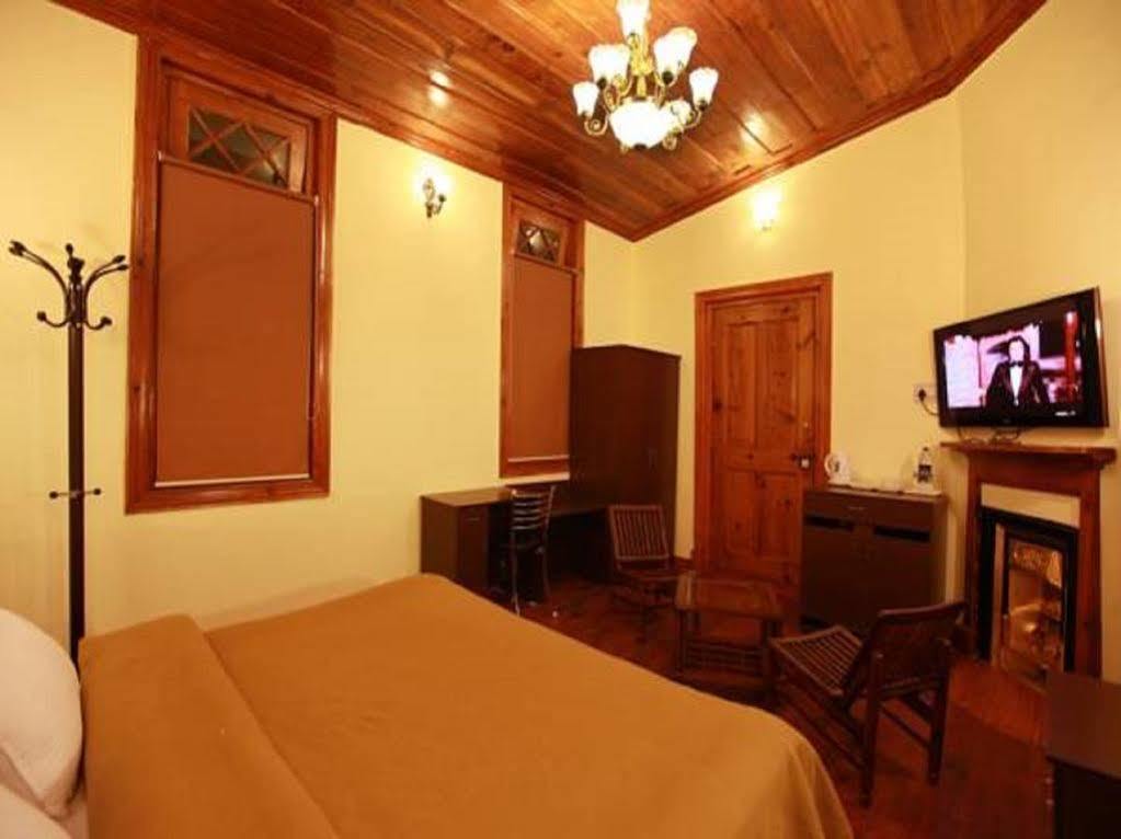 Torrentium Lodge Shimla Bagian luar foto