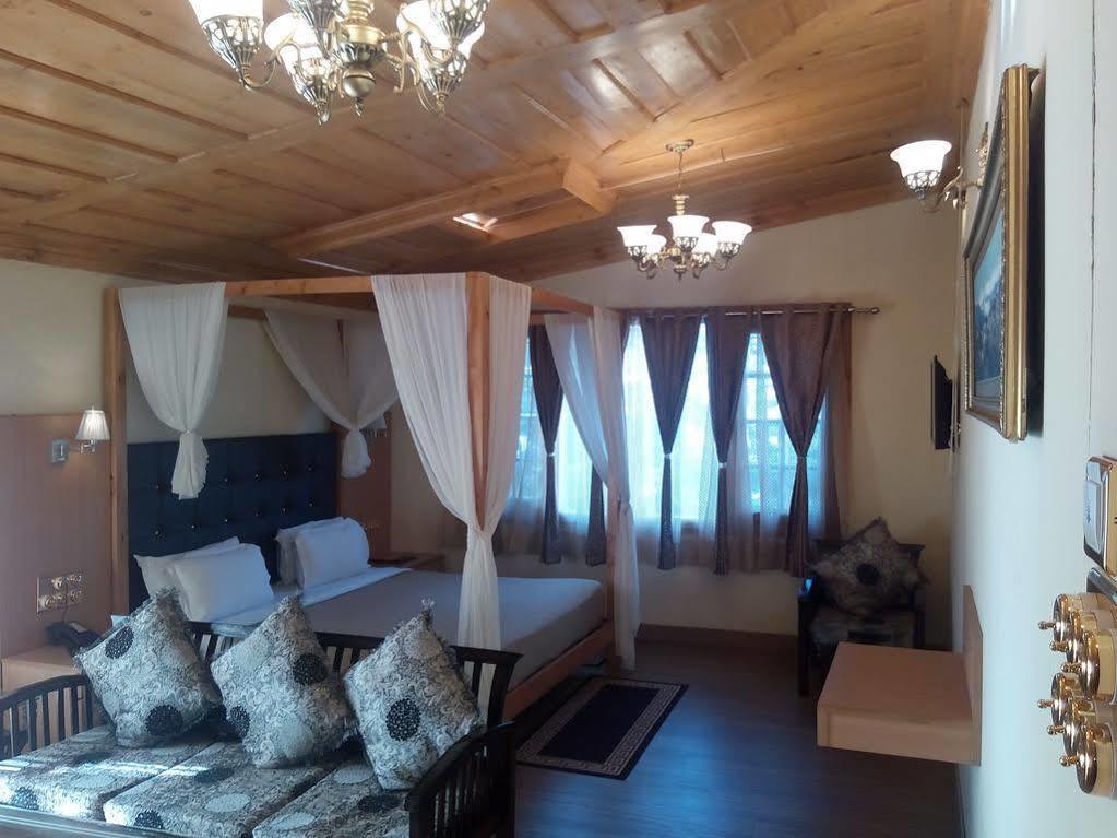Torrentium Lodge Shimla Bagian luar foto
