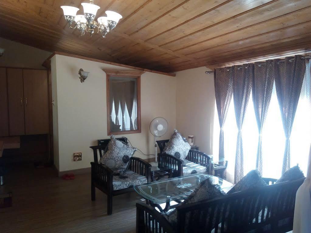Torrentium Lodge Shimla Bagian luar foto